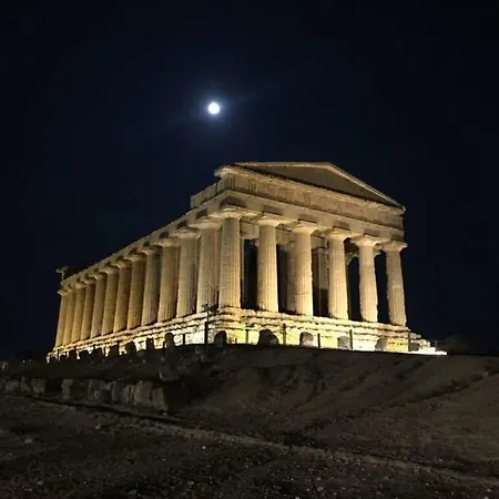 Oda ve Kahvaltı Le Sorelle 4*