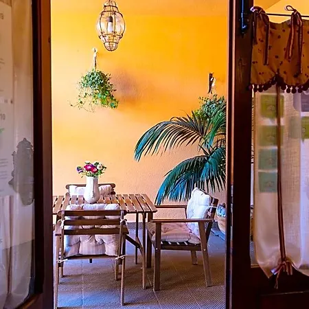 Le Sorelle Bed & Breakfast 4*